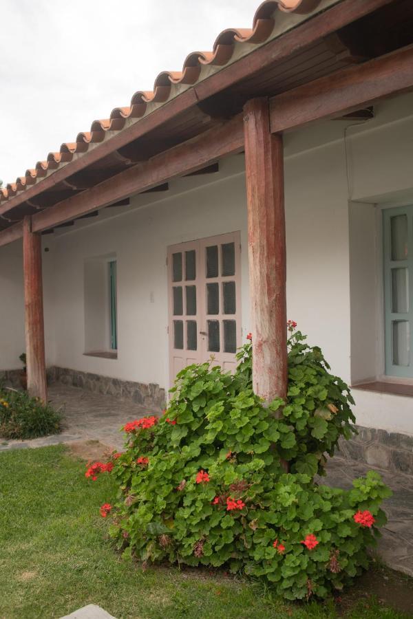 Tampu Hotel Cachí Exterior foto